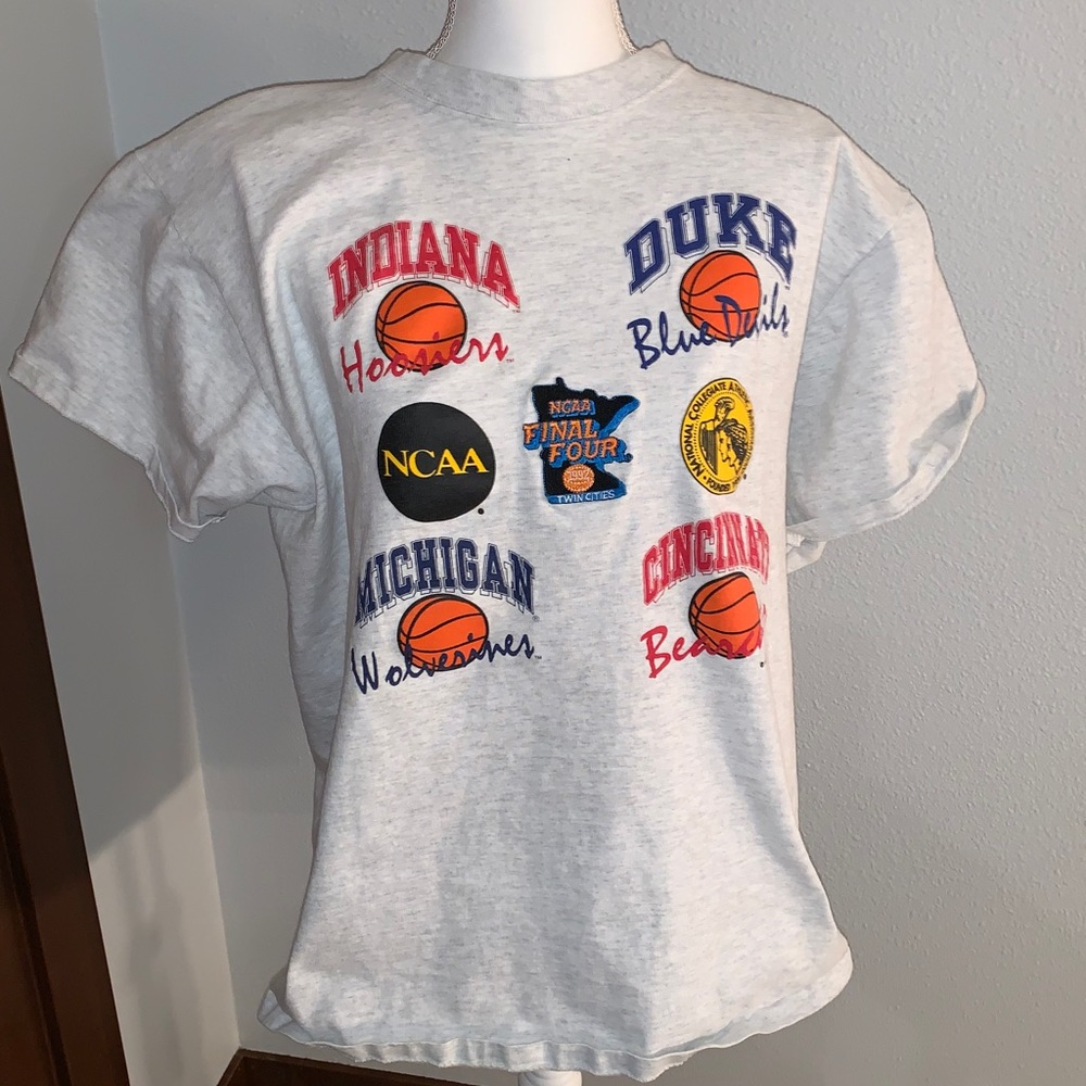 1992 Final 4 Vintage T (size Large)